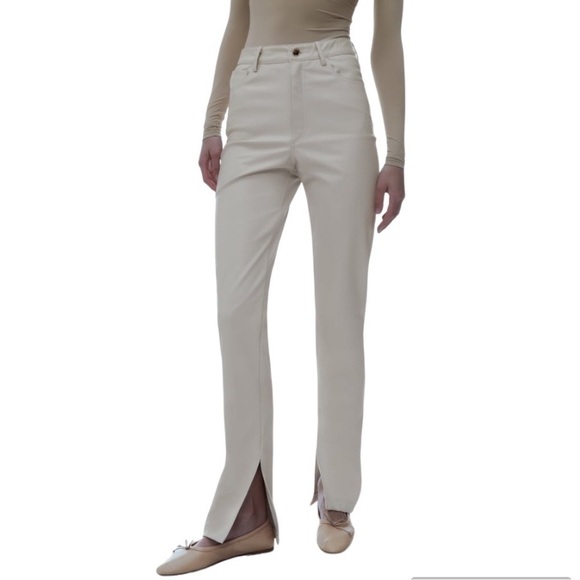 Nwt ZARA FAUX LEATHER SLIM FLARE TROUSERS WITH SLITS SIZE US 4 - Picture 3 of 13